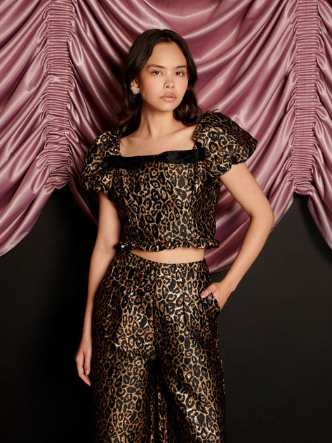 Cherie Leopard Jacquard Top – Sister Jane