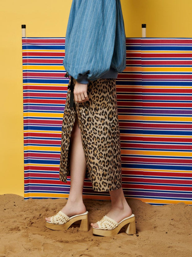 <b> Ghospell </b> Patty Leopard Midi Skirt