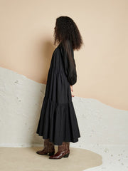 <b> Ghospell </b> Harriet Tiered Midi Dress