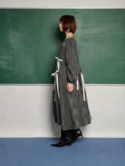 <b> Ghospell </b> Prisha Midi Dress