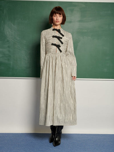 <b> Ghospell </b> Diya Midi Dress