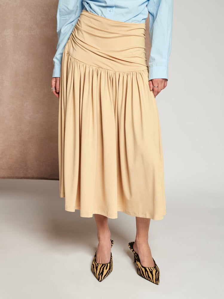 <b> < b> Luiza Midi Skirt