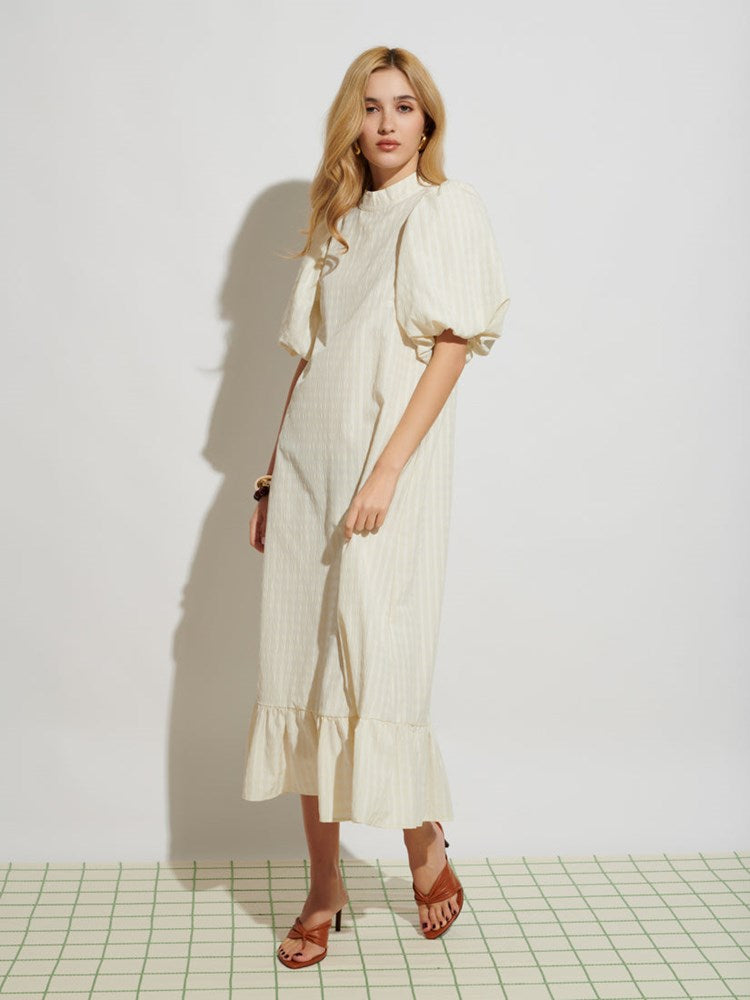 <b> < b> Margarite Midi Dress