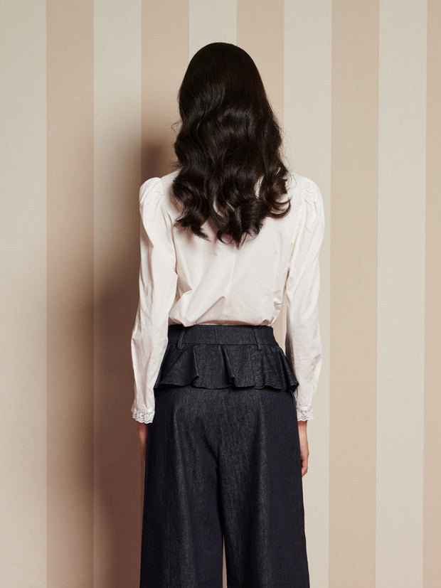 Powdered Ruffle Blouse Bright White / Z
