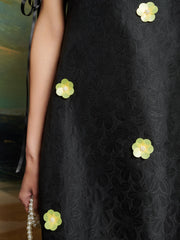 <b>DREAM</b> Fanciful Flower Midi Dress