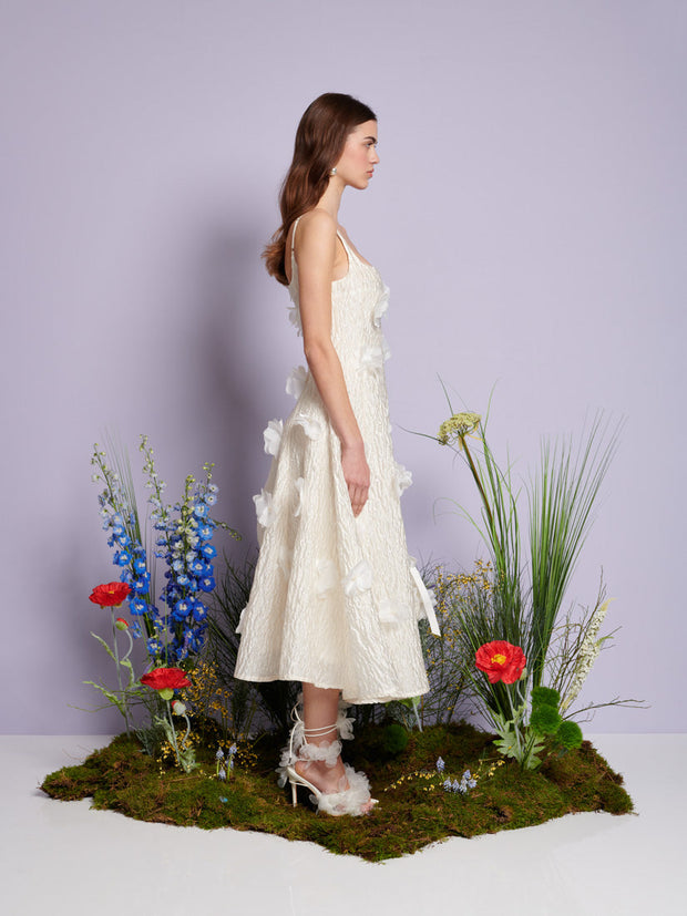 Petunia Bloom Maxi dress Pearled White / Z