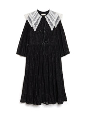 <b>DREAM</b> Motion Collar Maxi Dress