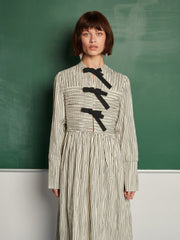 <b> Ghospell </b> Diya Midi Dress