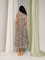 <b> Ghospell </b> Mattie Midi Dress