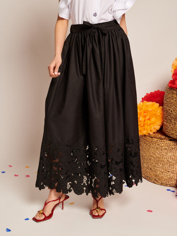 La Fiesta Embroidered Maxi Skirt Coal Black / Z