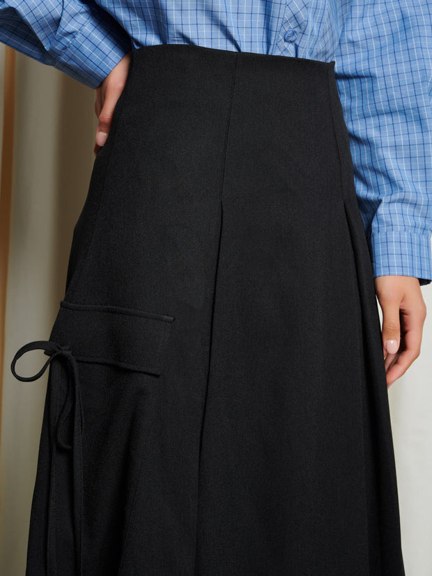 <b> Ghospell </b> Fia Pleated Midi Skirt