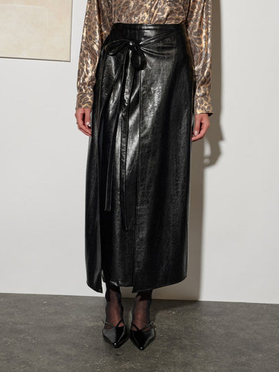 <b> Ghospell </b> Louise Midi Skirt