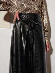 <b> Ghospell </b> Louise Midi Skirt