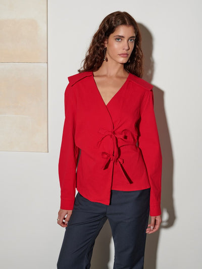 <b> Ghospell </b> Julie Wrap Top