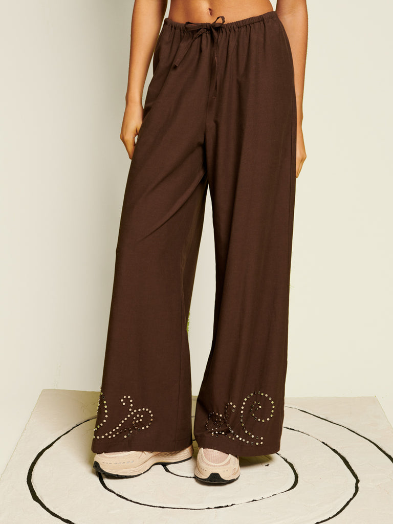 <b> < b> Rina Studded Trousers