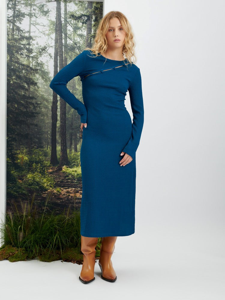 <b> < b> Amy Button Up Midi Dress
