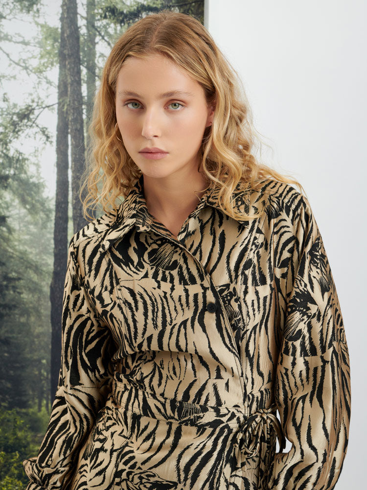 GHOSPELL ゴスペル　Scent Satin Wrap Dress GHOSPELL / Scent Satin Wrap Dressを使った人気ファッション